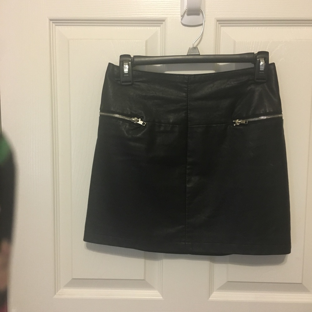 Black Skirt